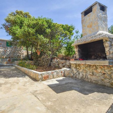 House Oliva Villa Tkon Exterior photo