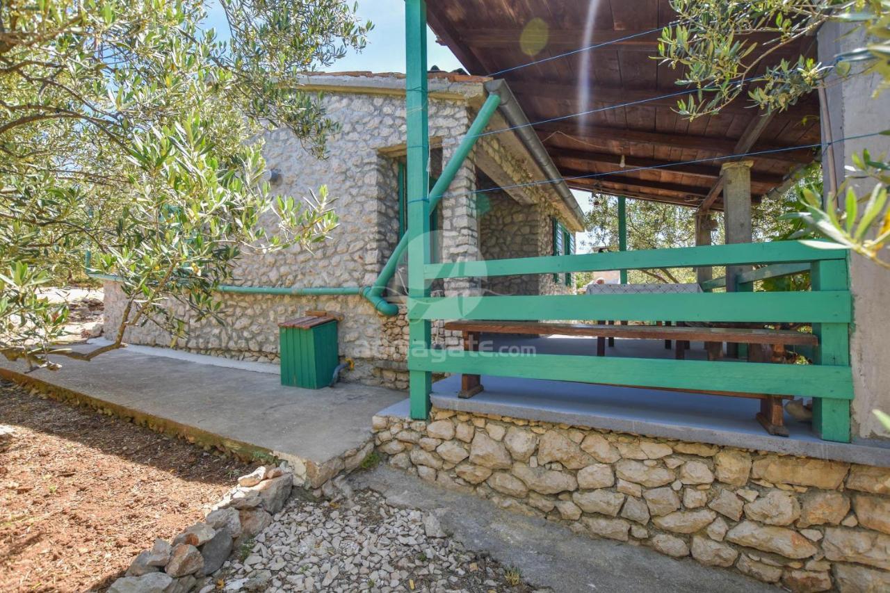 House Oliva Villa Tkon Exterior photo